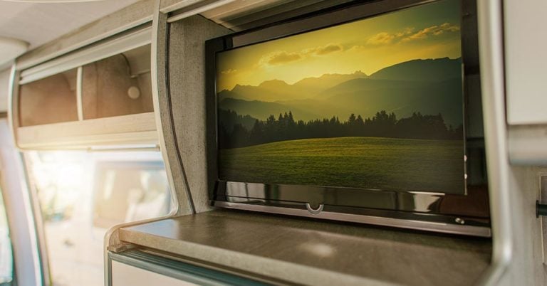 TV für Wohnmobil kaufen und installieren